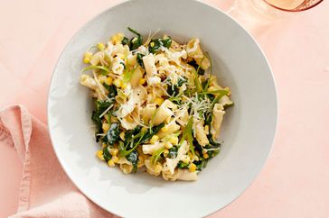 Creamy Corn-and-Spinach Pasta