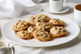 soft and chewy chocolate chip cookie recipe